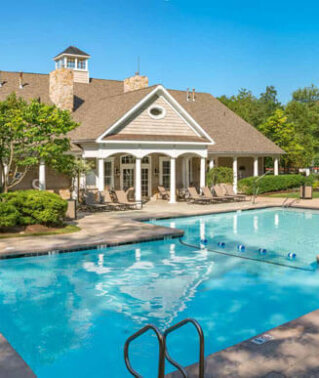 Ellington Metro West Pool