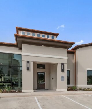 Reveal at Onion Creek Leasing Office